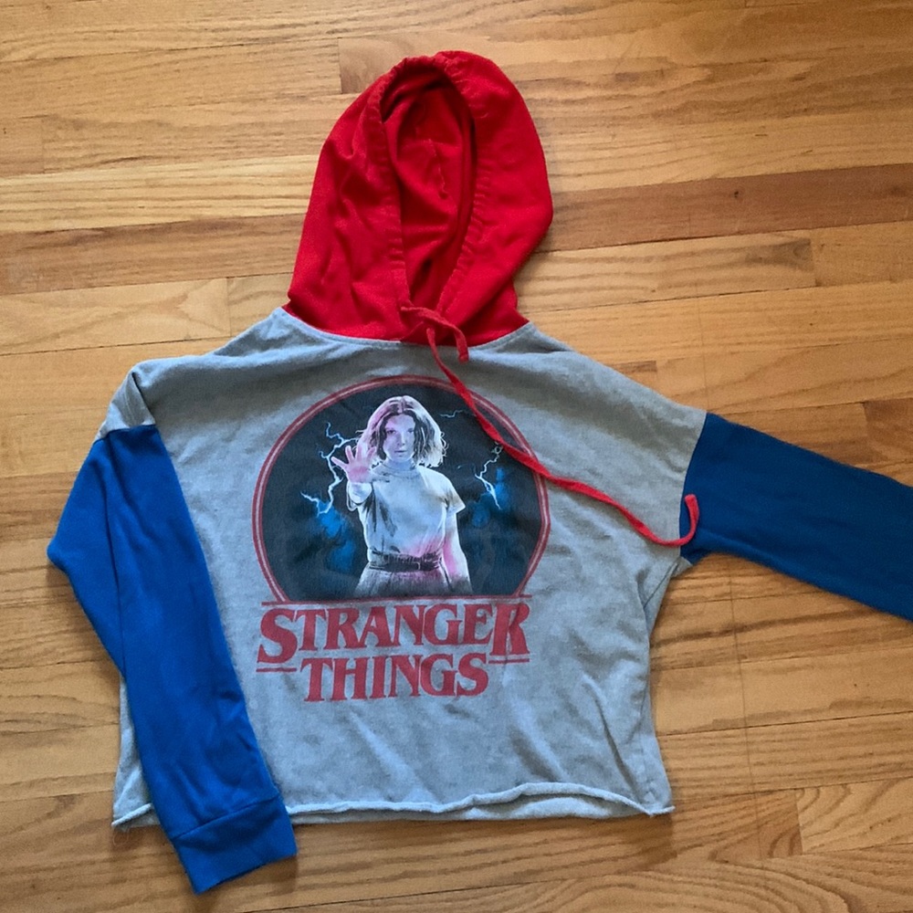 Stranger things cropped hoodie